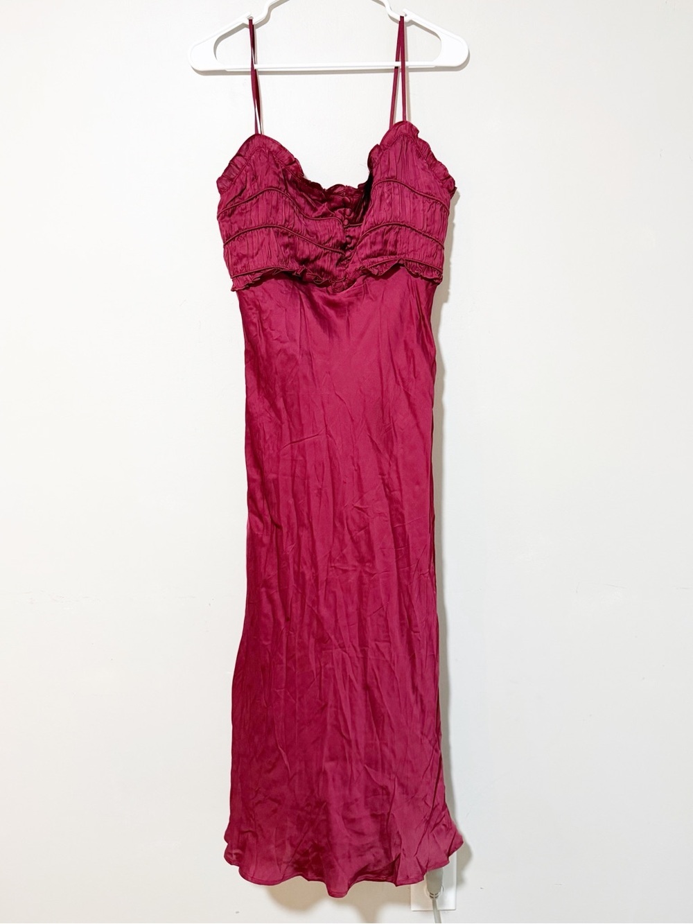 Astr the label zola midi satin effect wine size medium - Picture 3 of 6